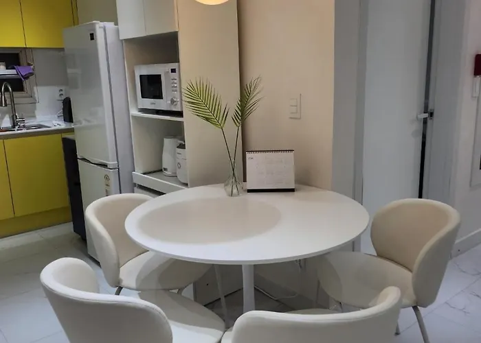 Appartamento Doodoong Stay, Easy To Go To Hongdae, Sangsoo, Station Seul