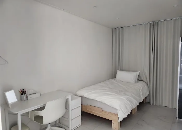 Doodoong Stay, Easy To Go To Hongdae, Sangsoo, Station * Seul